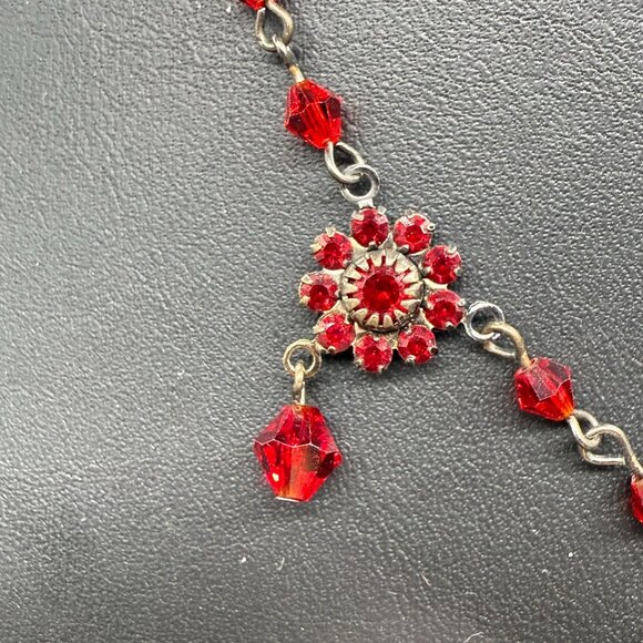 Red Rhinestone Faceted Beads Crystal Floral Y Drop Chain Necklace Silver Tone - Picture 4 of 7